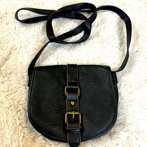 American rag black cross body